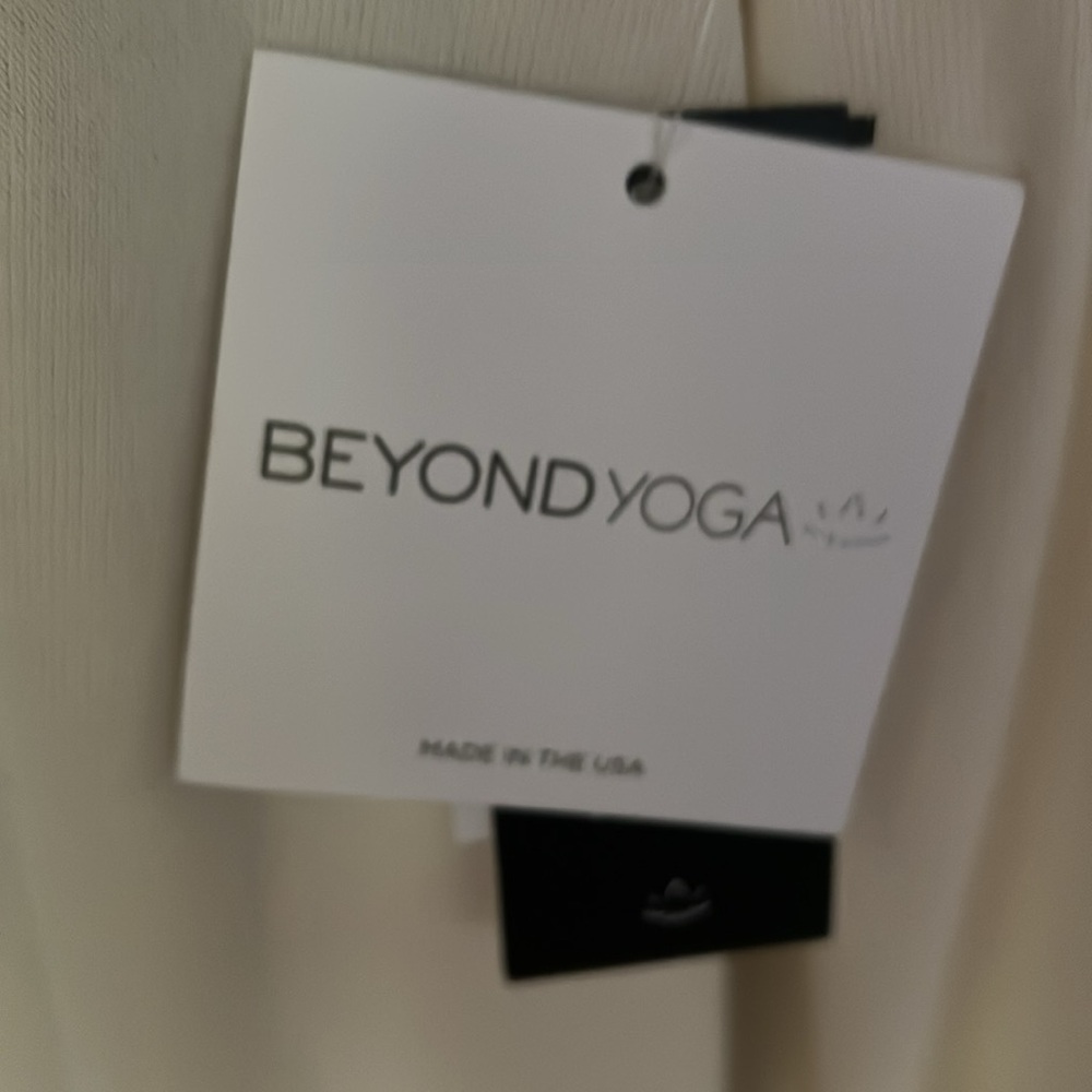 ๐ Beyond Yoga Relaxed Rib Cardigan - Picture 15 of 17